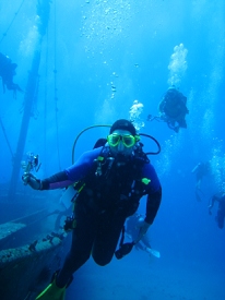 Diving around Maui